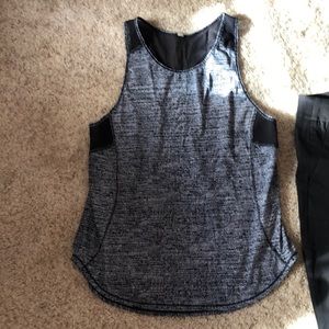 Lululemon workout tank